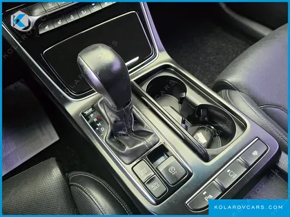 HYUNDAI GRANDEUR 3.0 EXCLUSIVE