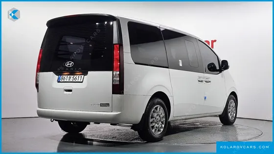 HYUNDAI STARIA HEV 1.6 CARGO 5-SEATER