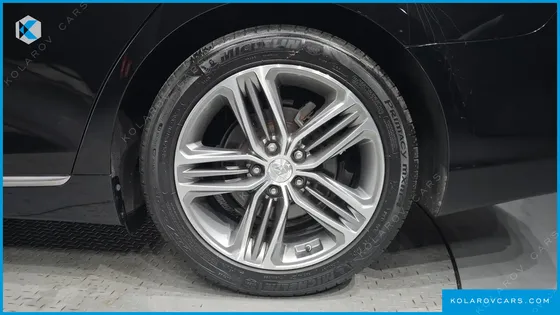 HYUNDAI GRANDEUR 2.4 SPECIAL