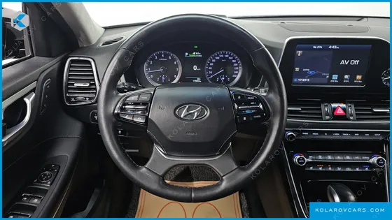 HYUNDAI GRANDEUR 2.4 SPECIAL