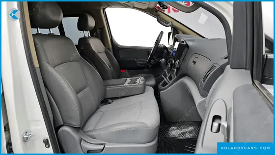 HYUNDAI STAREX CAMPING CAR
