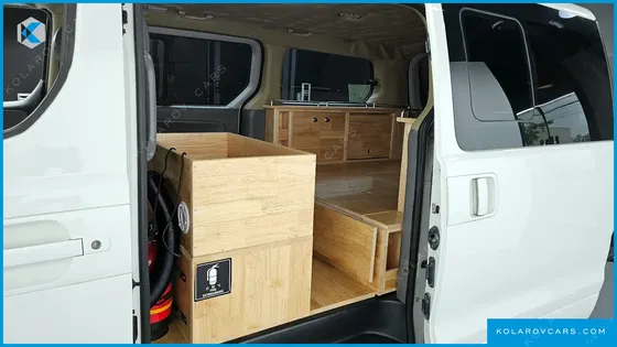 HYUNDAI STAREX CAMPING CAR