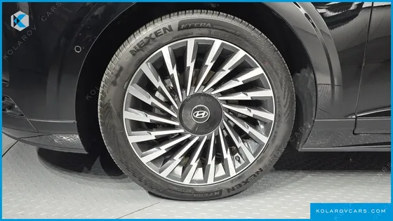 HYUNDAI GRANDEUR HONORS