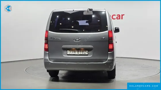 HYUNDAI STAREX 12-SEATER WAGON