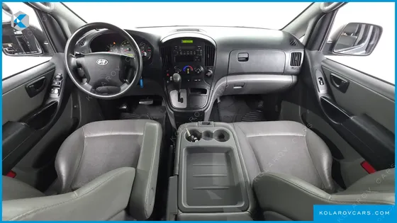 HYUNDAI STAREX 12-SEATER WAGON