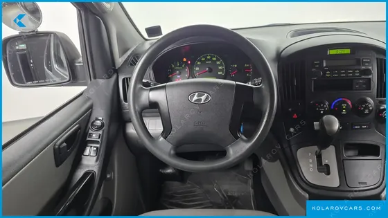 HYUNDAI STAREX 12-SEATER WAGON