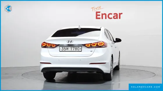 HYUNDAI ELANTRA (AVANTE) 1.6 GDI SMART