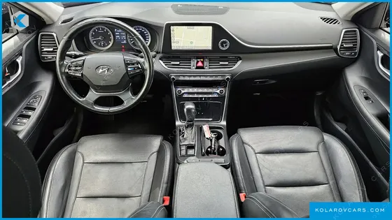 HYUNDAI GRANDEUR 2.4 PREMIUM