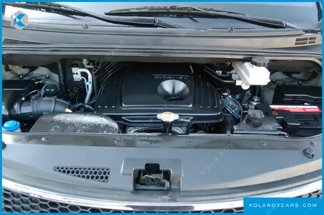 HYUNDAI STAREX 12-SEATER WAGON