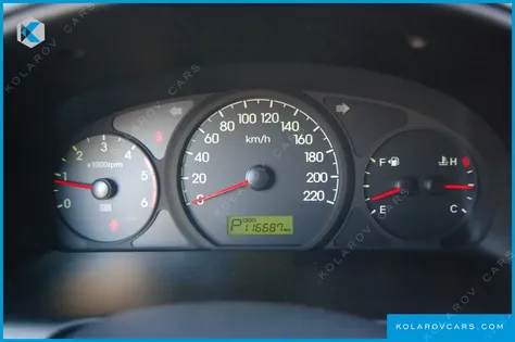 HYUNDAI STAREX 12-SEATER WAGON