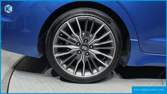 HYUNDAI ELANTRA (AVANTE) 1.6 TURBO SPORT