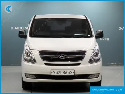 HYUNDAI STAREX 12-SEATER WAGON