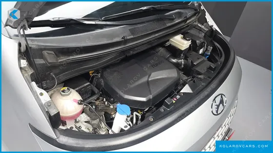 HYUNDAI STARIA CARGO 3-SEATER