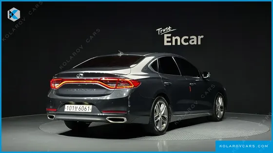 HYUNDAI GRANDEUR 2.4 PREMIUM