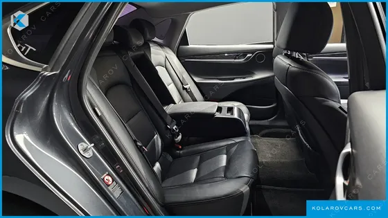 HYUNDAI GRANDEUR 2.4 PREMIUM