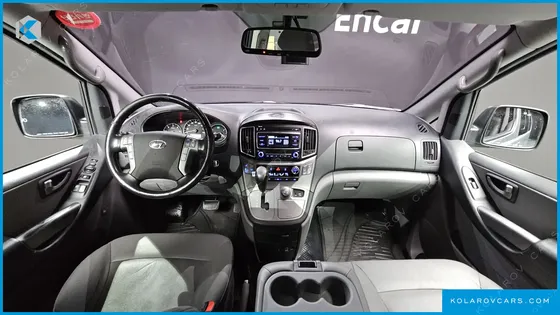 HYUNDAI STAREX 4WD 12-SEATER WAGON