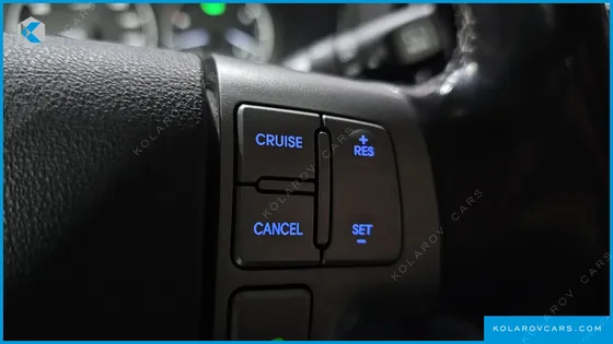 HYUNDAI STAREX 4WD 12-SEATER WAGON