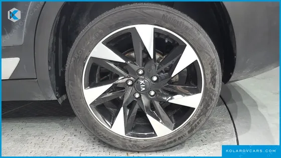 KIA SELTOS GASOLINE 1.6 TURBO 4WD