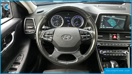 HYUNDAI GRANDEUR 3.0 LPI MODERN (RENTAL CAR)