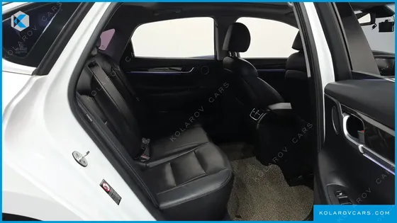 HYUNDAI GRANDEUR 2.4 PREMIUM