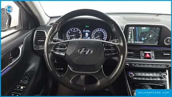 HYUNDAI GRANDEUR 2.4 PREMIUM