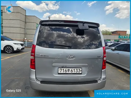 HYUNDAI STAREX 12-SEATER WAGON