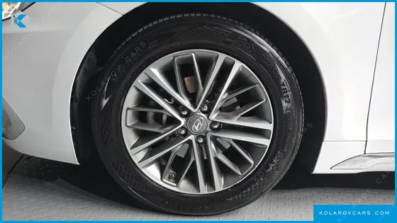 HYUNDAI GRANDEUR 2.4 MODERN
