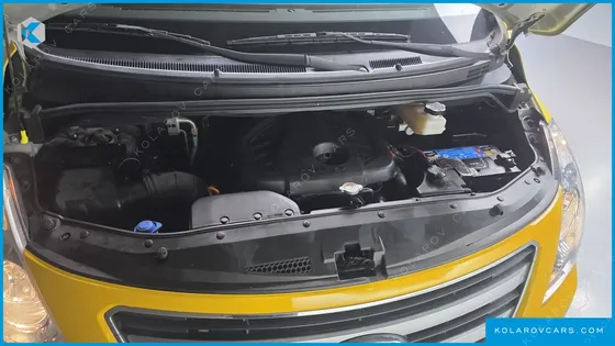 HYUNDAI STAREX GUARD CAR OF CHILDREN