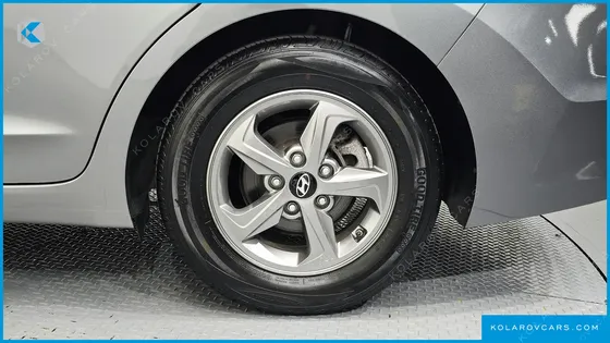 HYUNDAI ELANTRA (AVANTE) 1.6 GDI VALUE PLUS