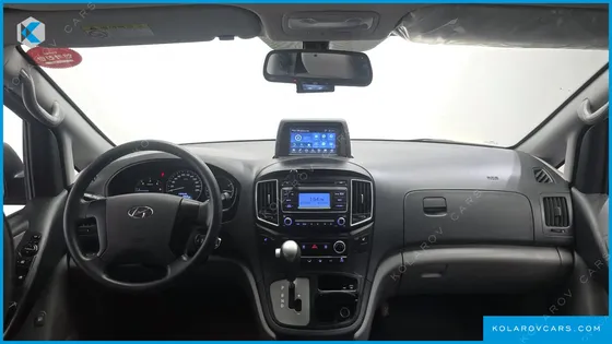 HYUNDAI STAREX 3-SEATER VAN