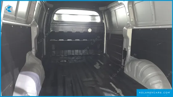 HYUNDAI STAREX 3-SEATER VAN