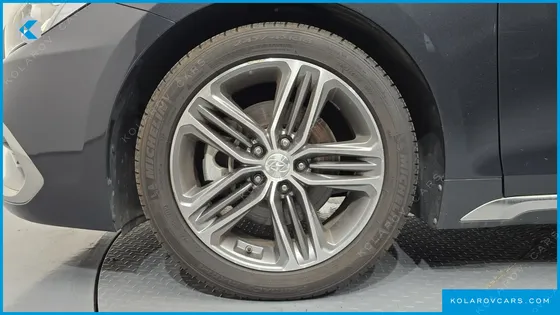 HYUNDAI GRANDEUR 3.0 EXCLUSIVE