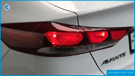 HYUNDAI ELANTRA (AVANTE) 1.6 GDI VALUE PLUS