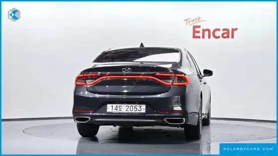 HYUNDAI GRANDEUR 2.4 PREMIUM