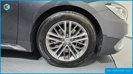 HYUNDAI GRANDEUR 2.4 PREMIUM