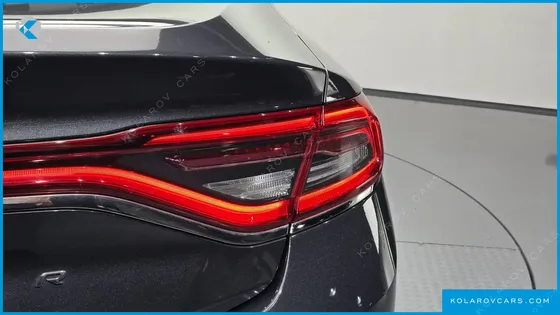 HYUNDAI GRANDEUR 2.4 PREMIUM