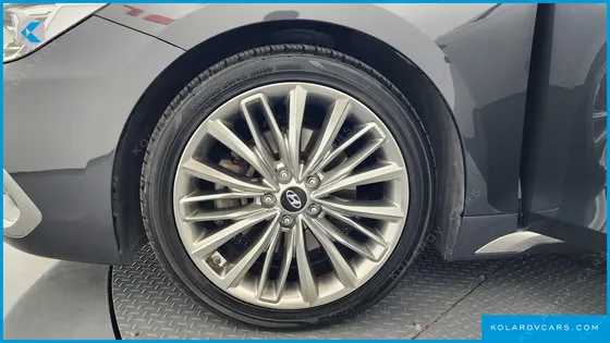 HYUNDAI GRANDEUR 2.4 PREMIUM
