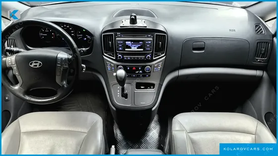HYUNDAI STAREX 11-SEATER WAGON