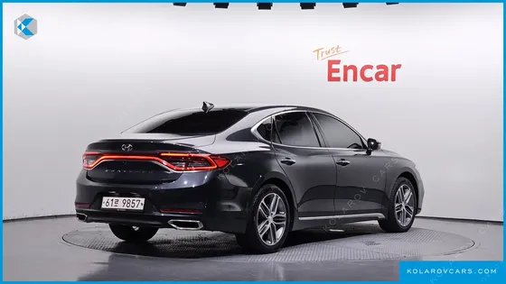 HYUNDAI GRANDEUR 3.0 LPI EXCLUSIVE (RENTAL CAR)