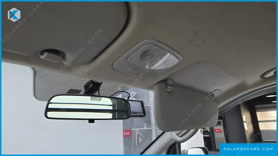 HYUNDAI STAREX 3-SEATER VAN