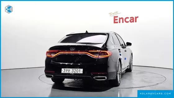 HYUNDAI GRANDEUR 2.4 PREMIUM