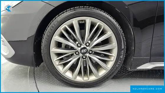 HYUNDAI GRANDEUR 2.4 PREMIUM