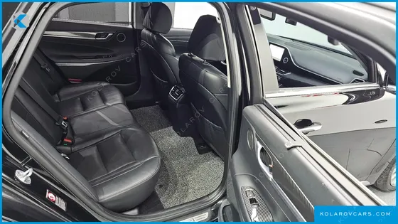 HYUNDAI GRANDEUR 2.4 PREMIUM