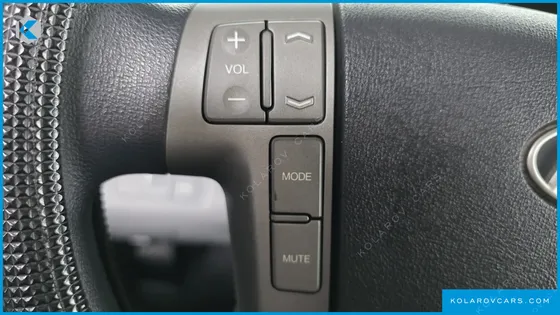 HYUNDAI STAREX 4WD 12-SEATER WAGON
