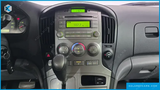 HYUNDAI STAREX 12-SEATER WAGON