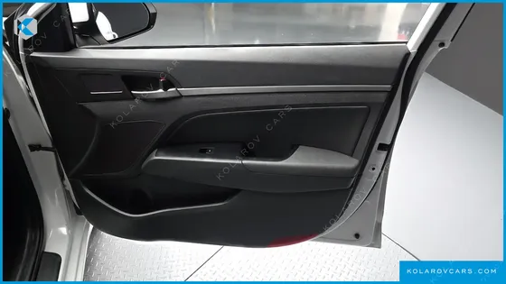 HYUNDAI ELANTRA (AVANTE) 1.6 GDI SMART