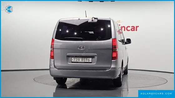 HYUNDAI STAREX 12-SEATER WAGON