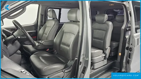 HYUNDAI STAREX 12-SEATER WAGON