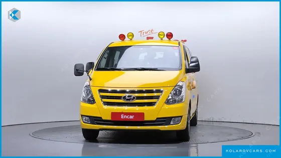 HYUNDAI STAREX GUARD CAR OF CHILDREN