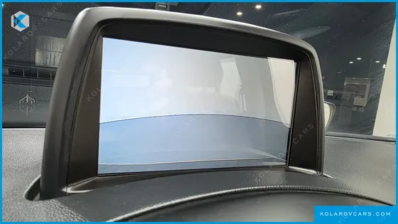 HYUNDAI STAREX GUARD CAR OF CHILDREN